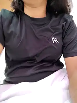 Snapshot of Palak_4u chatting on 01-11-25, 10:29 Palak 4u online show from 01-11-25, 10:29