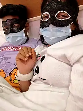 Snapshot of Palak_4u chatting on 01-12-25, 12:01 Palak 4u online show from 01-12-25, 12:01