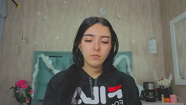 Marcelaa fox online show from 12-19-25, 10:39