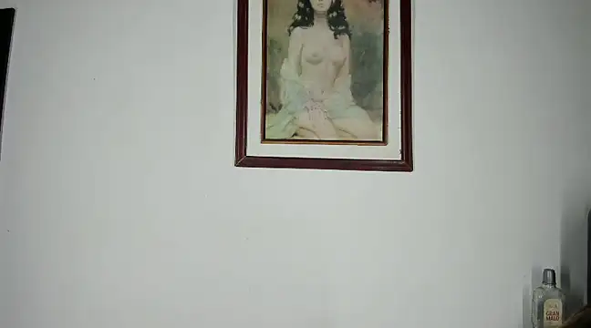 Snapshot of RachelJones_ chatting on 01-28-25, 06:05 RachelJones online show from 01-28-25, 06:05