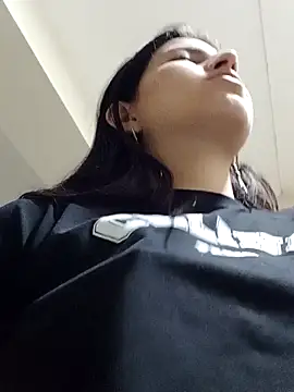 Snapshot of Salomecam30 chatting on 12-05-24, 02:09 Salomecam30 online show from 12-05-24, 02:09