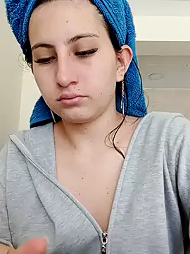 Snapshot of Salomecam30 chatting on 01-12-25, 08:47 Salomecam30 online show from 01-12-25, 08:47