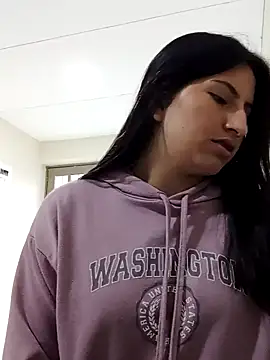 Snapshot of Salomecam30 chatting on 02-09-25, 10:11 Salomecam30 online show from 02-09-25, 10:11