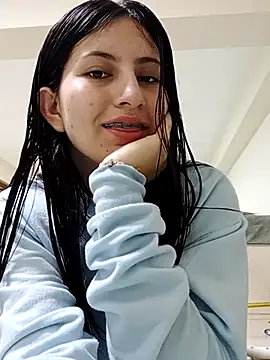 Snapshot of Salomecam30 chatting on 02-14-25, 02:07 Salomecam30 online show from 02-14-25, 02:07