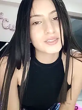 Snapshot of Salomecam30 chatting on 03-08-25, 11:18 Salomecam30 online show from 03-08-25, 11:18