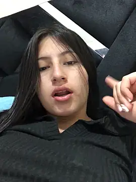 Snapshot of Salomecam30 chatting on 03-15-25, 11:50 Salomecam30 online show from 03-15-25, 11:50