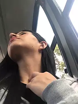 Snapshot of Salomecam30 chatting on 03-21-25, 08:29 Salomecam30 online show from 03-21-25, 08:29