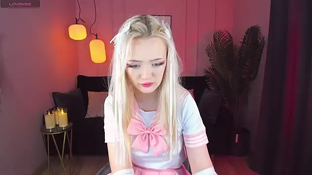 EmilyAir online show from 01-04-25, 06:30