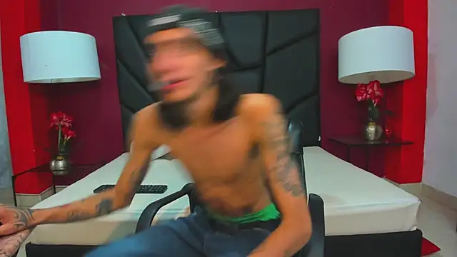 Matthew Dixonn online show from 01-04-25, 04:44