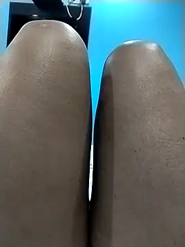 Snapshot of rohitlov150 chatting on 11-06-25, 12:00 rohitlov150 online show from 11-06-25, 12:00