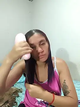 Scarlett-Leh online show from 10-17-25, 02:48