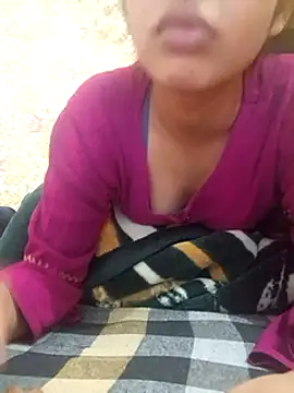 Snapshot of ks536191 chatting on 02-04-25, 10:21 ks536191 online show from 02-04-25, 10:21