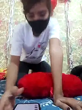 Snapshot of ks536191 chatting on 02-15-25, 04:36 ks536191 online show from 02-15-25, 04:36