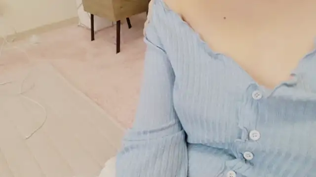 Snapshot of cohaku_329 chatting on 01-28-25, 11:17 cohaku 329 online show from 01-28-25, 11:17