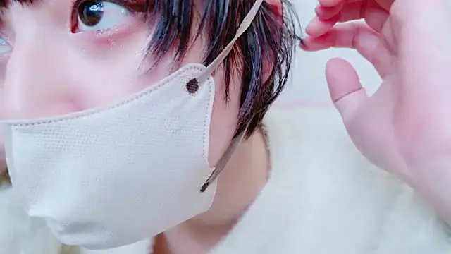 Snapshot of cohaku_329 chatting on 02-27-25, 02:10 cohaku 329 online show from 02-27-25, 02:10