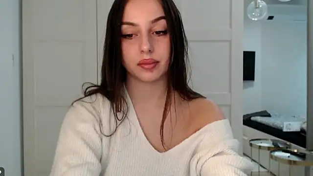 Snapshot of courtneyPerfect chatting on 11-10-25, 09:19 courtneyPerfect online show from 11-10-25, 09:19