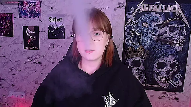 Snapshot of Rudy_02 chatting on 05-11-26, 02:23 Rudy 02 online show from 05-11-26, 02:23