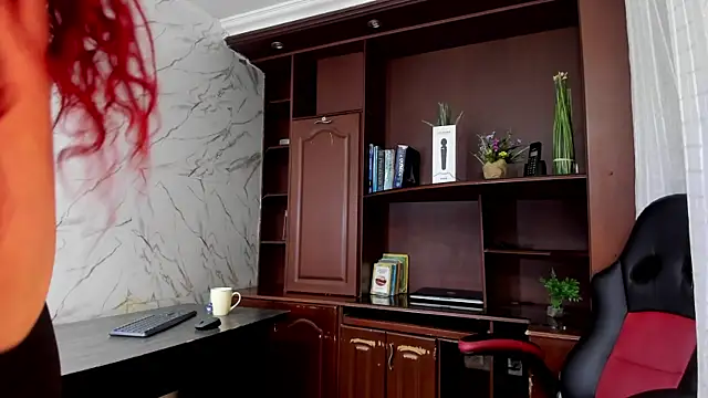 Snapshot of MirandaRossi chatting on 10-02-25, 02:51 MirandaRossi online show from 10-02-25, 02:51