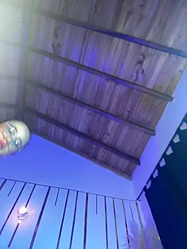 LylaLee111 online show from 01-27-25, 07:03