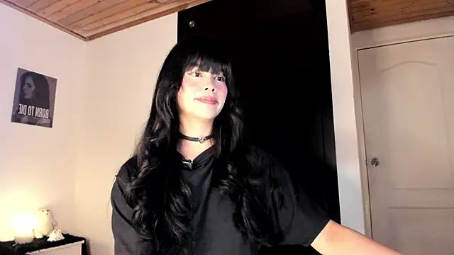 Snapshot of HannaKim chatting on 02-13-26, 12:56 HannaKim online show from 02-13-26, 12:56