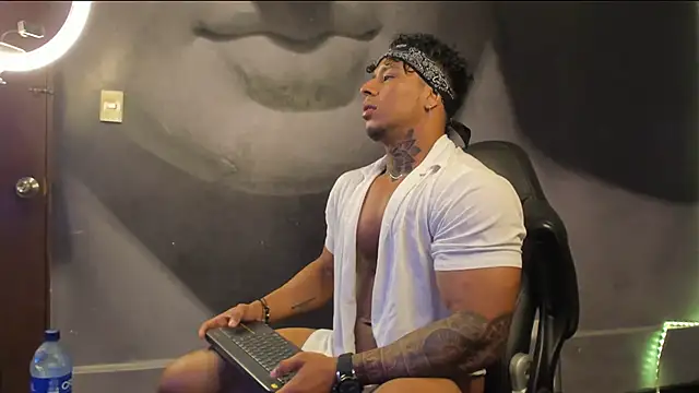 bradley smith online show from 02-16-25, 04:42