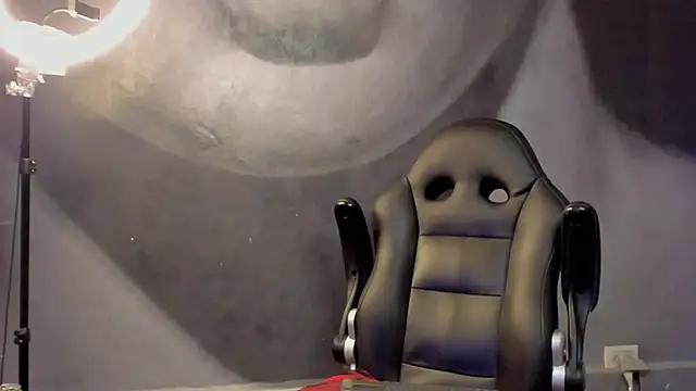 bradley smith online show from 03-12-25, 06:22