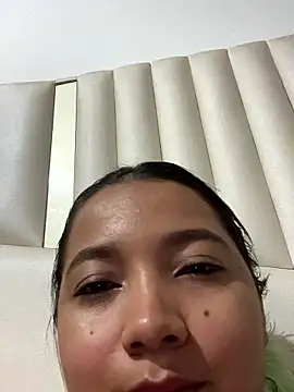 queen angelique online show from 01-17-26, 02:38