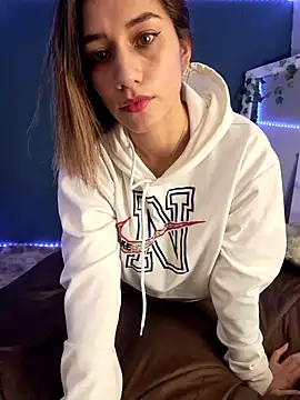 Snapshot of Bckystonee chatting on 01-30-25, 04:37 Bckystonee online show from 01-30-25, 04:37