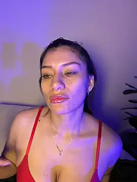 Snapshot of Bckystonee chatting on 03-08-26, 02:04 Bckystonee online show from 03-08-26, 02:04