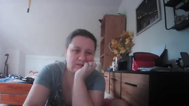 ReifeVenna online show from 07-03-26, 07:48