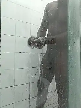 Snapshot of Chocolate_factory_man chatting on 11-20-25, 06:18 Chocolate factory man online show from 11-20-25, 06:18