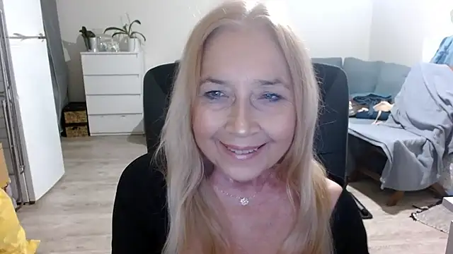 sofia xkiss online show from 01-13-25, 02:53