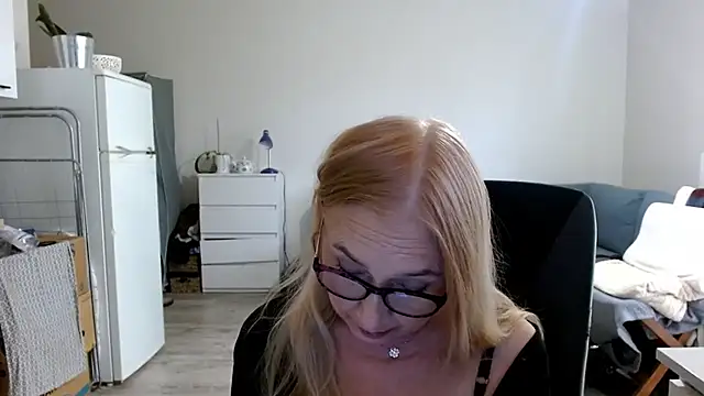 sofia xkiss online show from 03-03-25, 11:00