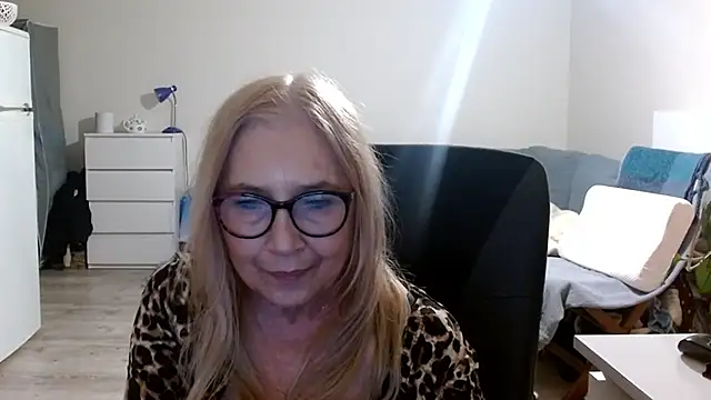 sofia xkiss online show from 03-14-25, 05:46