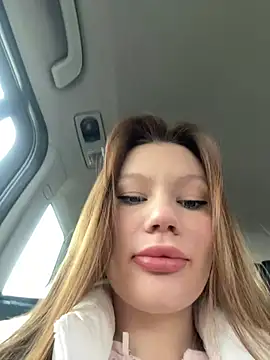 justmila online show from 01-12-25, 09:40