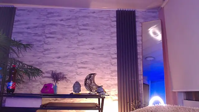 Snapshot of SofiaGomez420 chatting on 03-19-25, 07:29 SofiaGomez420 online show from 03-19-25, 07:29