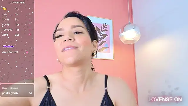 Snapshot of Sluttyandmature chatting on 01-03-25, 01:14 Sluttyandmature online show from 01-03-25, 01:14