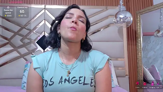 Sluttyandmature online show from 04-14-26, 12:55