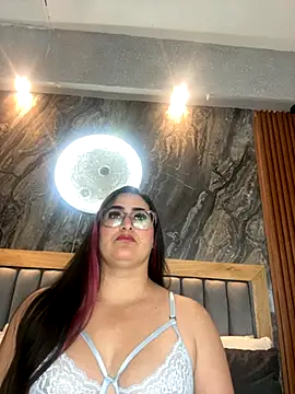 BellaPeers  online show from 09-25-25, 12:09