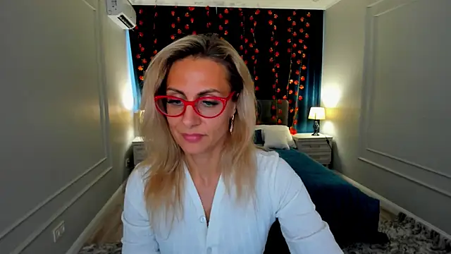 MuseOfStage online show from 11-18-25, 12:31