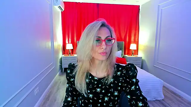 MuseOfStage online show from 04-10-26, 12:21