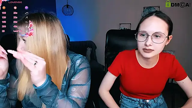 juli kisss online show from 03-13-25, 01:43