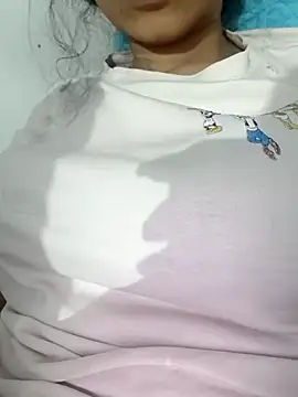 catreena online show from 10-29-25, 07:04