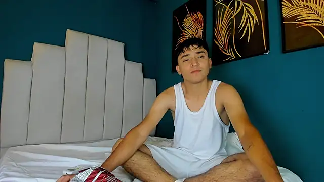 Snapshot of Austin_Cardieff chatting on 02-10-25, 07:38 Austin Cardieff online show from 02-10-25, 07:38