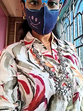 wild bong queen online show from 11-12-25, 09:32