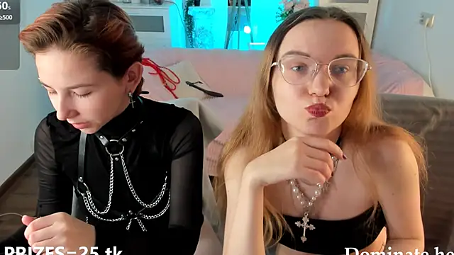 velvetvalkyries online show from 12-04-24, 05:33