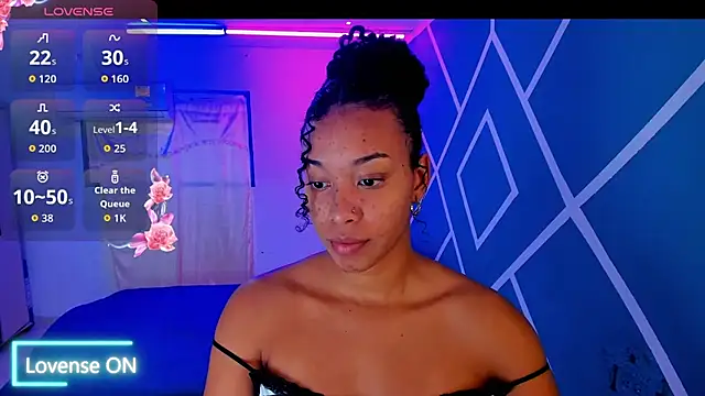Snapshot of sasha_fox00 chatting on 10-07-25, 03:04 sasha fox00 online show from 10-07-25, 03:04