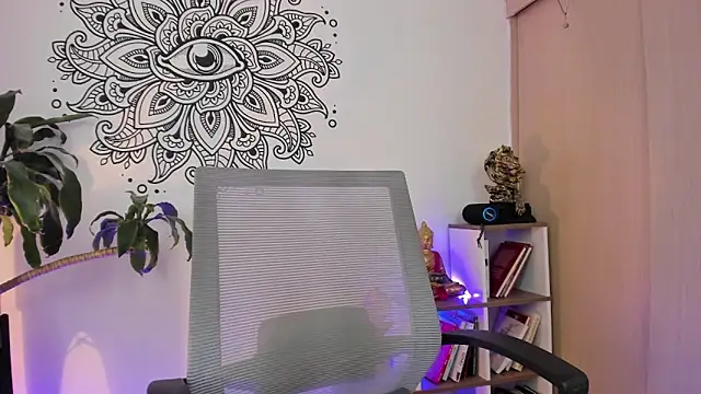 aaroncolombia online show from 12-01-24, 04:29