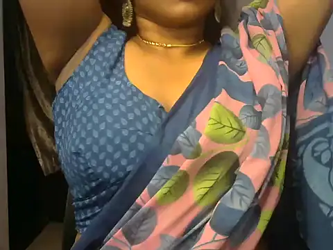 Snapshot of telugu99ramya chatting on 09-18-25, 07:43 telugu99ramya online show from 09-18-25, 07:43