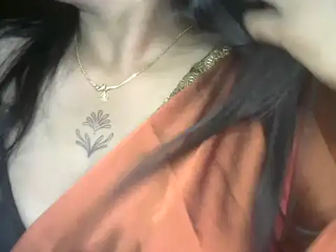 Snapshot of telugu99ramya chatting on 04-28-26, 03:50 telugu99ramya online show from 04-28-26, 03:50